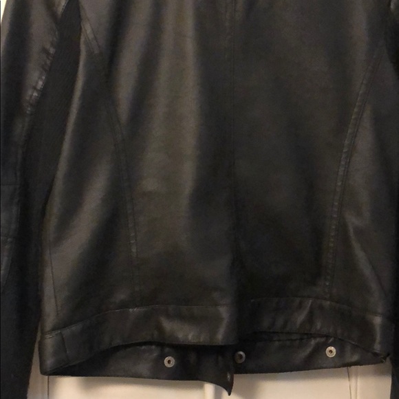 Jacket - Picture 5 of 6